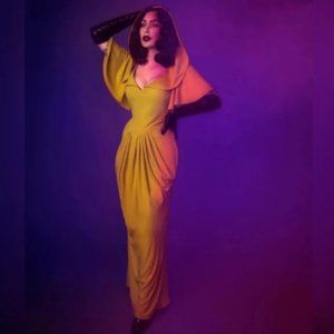 NWT Vixen Micheline Pitt x Unique Vintage Zhora Hooded Gown in Chartreuse